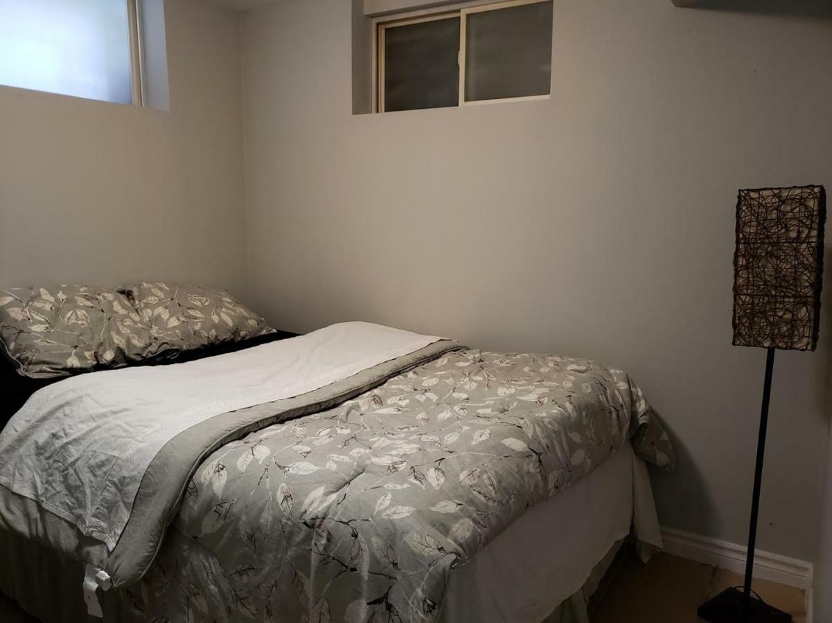 Private Room In Downtown Галифакс Экстерьер фото
